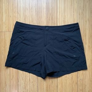 Size 10 Athleta Costa Black Board Shorts